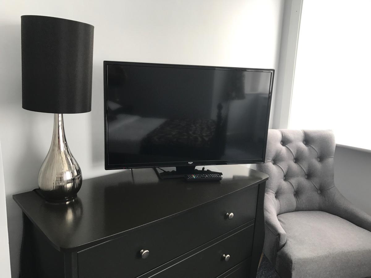 Castle Lodge guest house Newport  Extérieur photo